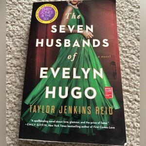 The Seven Husbands of Evelyn Hugo Book